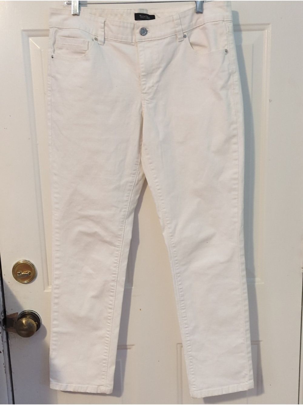 White House Black Market White Slim Ankle Jeans 12 Regular Skinny